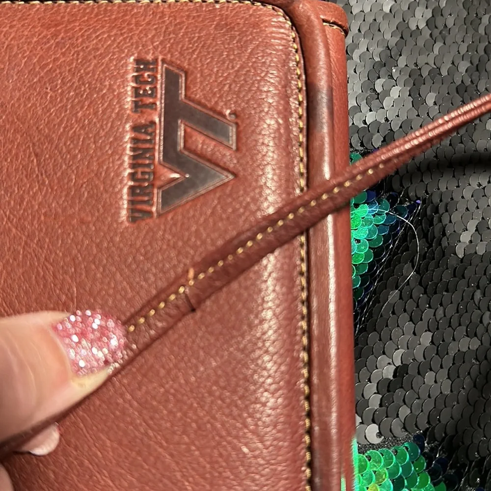 Virginia Tech 🧡 HOKIES ♥️ purse with removable strap - Picture 14 of 17